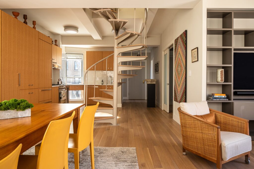 New York UWS Apartment - Dining Room / Kitchen